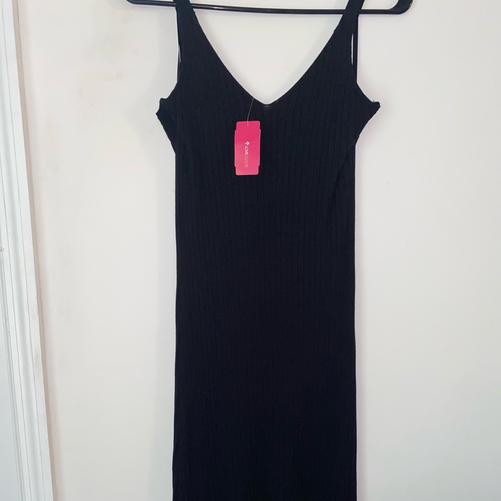 Black dress never worn before ! size small - Picture 5 of 6